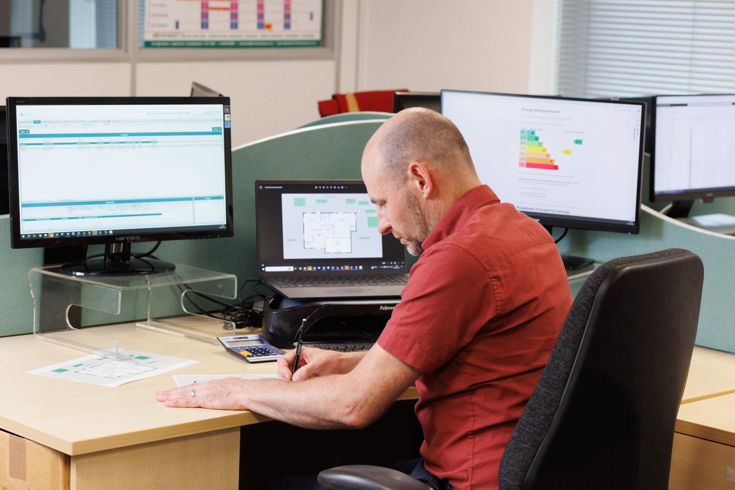 What is SAP 10.3 - Assessor working at desk