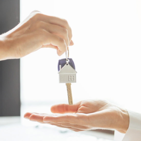 home-buying-and-selling-mixed-content